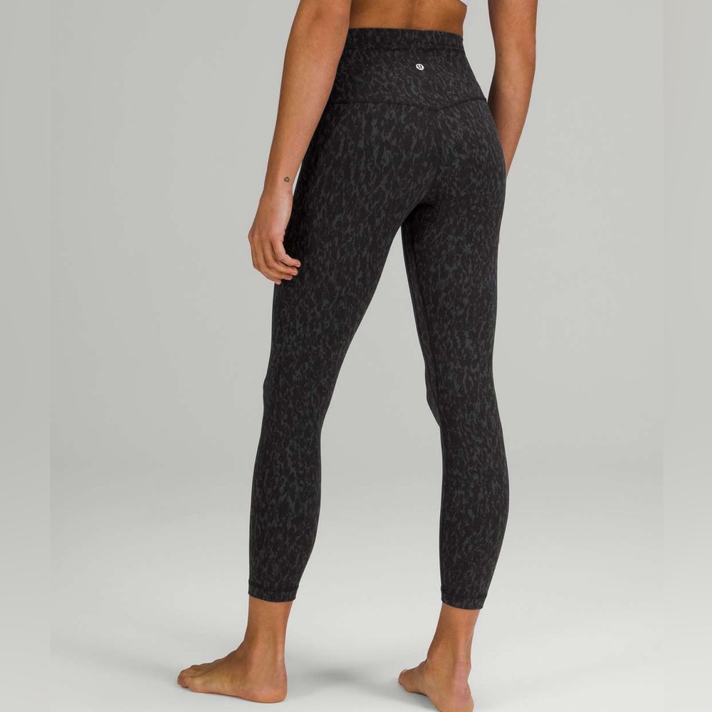 LULULEMON ALIGN PANT SIZE 2